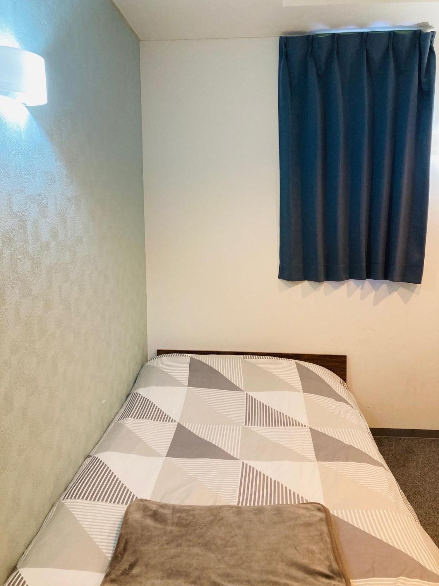Hotel Leola - Vacation Stay 25772V Osaka Exteriör bild